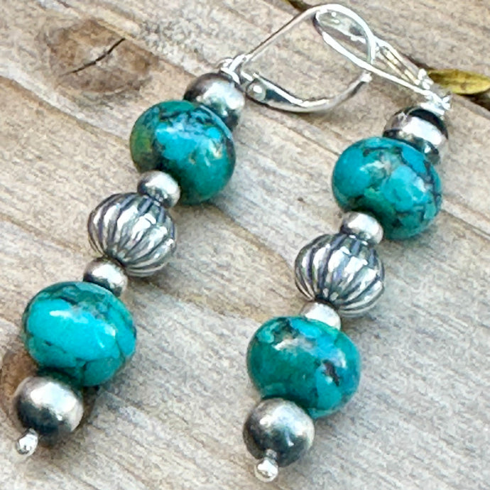 E0663 Navajo Pearls Turquoise Earring (2.2”)