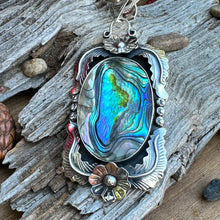 Load image into Gallery viewer, N0581  3” Abalone Statement Necklace (18”)
