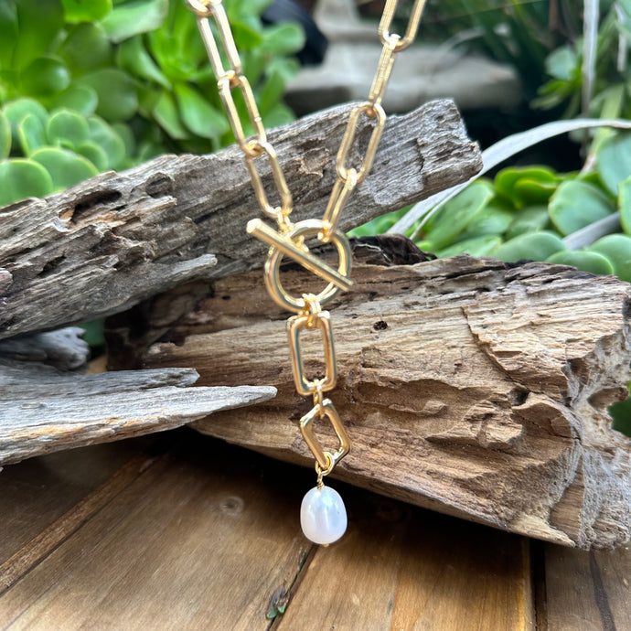Pearl Gold Necklace (16” with 3” drop)