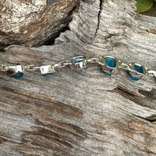 Load image into Gallery viewer, B0288.   Natural Apatite Toggle Bracelet
