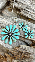 Load image into Gallery viewer, FC0101.  Turquoise Daisy Earrings
