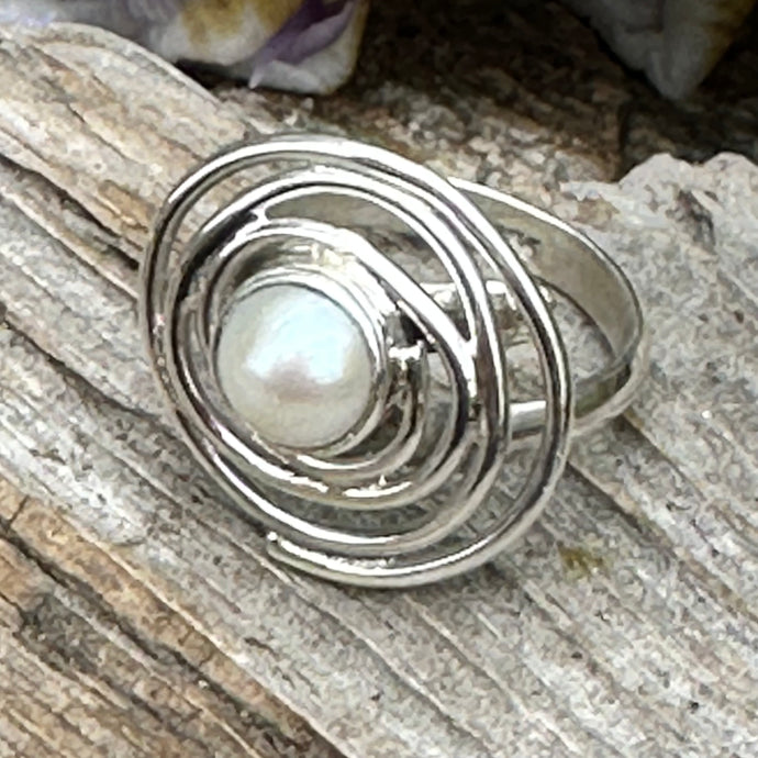 R0167.  Pearl Adjustable Ring